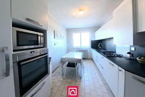 Villa a Meyzieu, Rhone, Meyzieu - € 409.000 | Ref: 421007SORC - foto 2