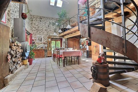Villa i Aubenas, Ardeche, Aubenas - € 800.000 | Ref: 414382MZR - foto 1