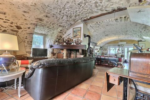 Villa i Aubenas, Ardeche, Aubenas - € 800.000 | Ref: 414382MZR - foto 13