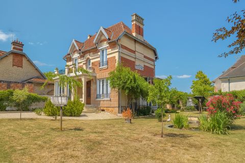 Villa i Soissons, Aisne, Soissons - € 415.000 | Ref: 413703MHP - foto 1