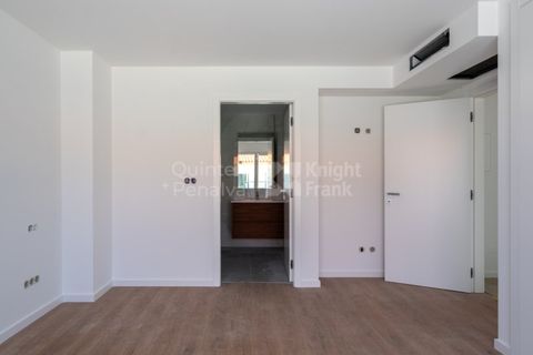 Byhus i Alcabideche, Lisbon, Alcabideche - € 1.580.000 | Ref: PROP-33019 - foto 8