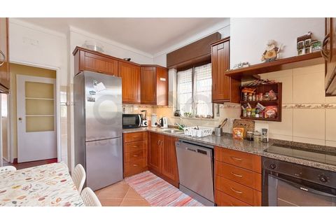 Villa a Alenquer, Lisbon, Alenquer - € 295.000 | Ref: CDCA0101-667 - foto 13