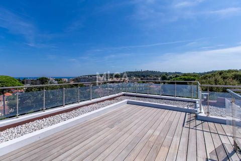 Villa i Antibes, Alpes-Maritimes, Antibes - € 3.990.000 | Ref: 86266461 - foto 15