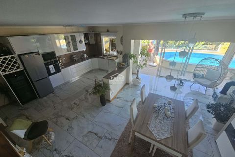 Byhus i Calheta, Madeira, Calheta - € 665.000 | Ref: #1450 - foto 2