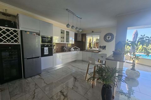 Byhus i Calheta, Madeira, Calheta - € 665.000 | Ref: #1450 - foto 11