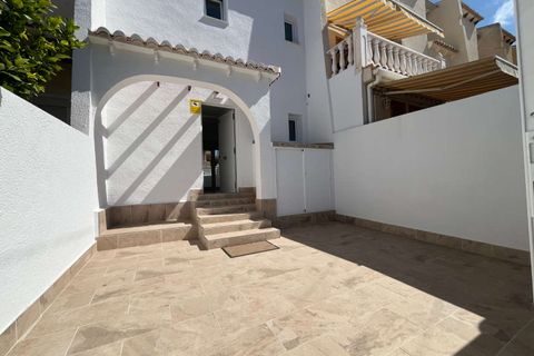 Villa a Torrevieja, Alicante, Torrevieja - € 229.000 | Ref: B-3424 - foto 3