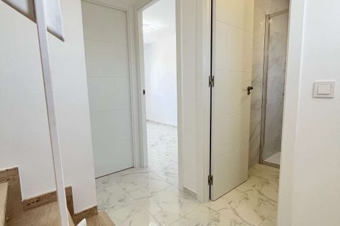 Villa a Torrevieja, Alicante, Torrevieja - € 229.000 | Ref: B-3424 - foto 13