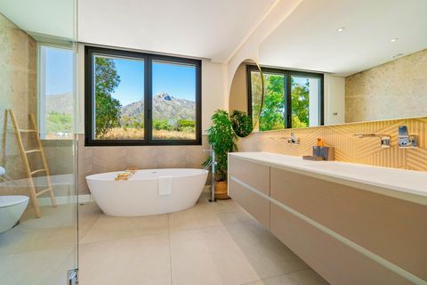 Villa a Marbella, Malaga, Marbella - € 5.495.000 | Ref: RGM036V6 - foto 16