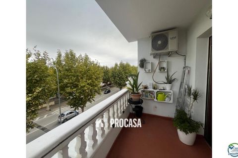 Appartement in Empuriabrava, Gerona - foto 1