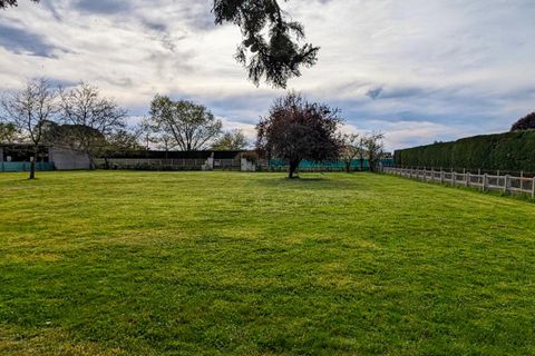 Helårsgrund i Cazeres, Haute-Garonne, Cazeres - € 132.000 | Ref: 410375SMU - foto 1