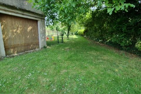 Parkeringsplads i Lorris, Loiret, Lorris - € 73.590 | Ref: 411163JCV - foto 1