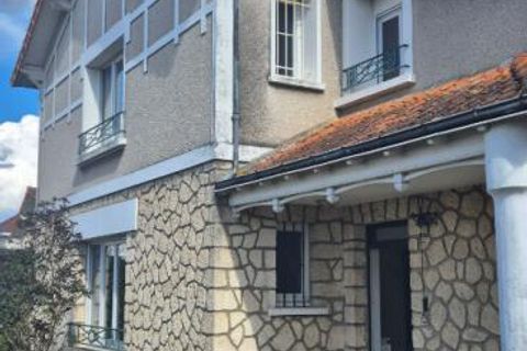 Villa i Chatellerault, Vienne, Chatellerault - € 233.200 | Ref: 398415JOBE - foto 1