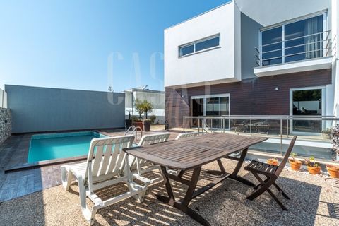 Villa a Grijo, Porto, Grijo - € 630.000 | Ref: CAS_45 - foto 3