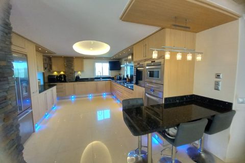 Villa i Budens, Faro, Budens - € 875.000 | Ref: 10365 - foto 14