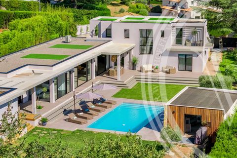 Villa i Biot, Alpes-Maritimes, Biot - € 4.980.000 | Ref: 86178793 - foto 1