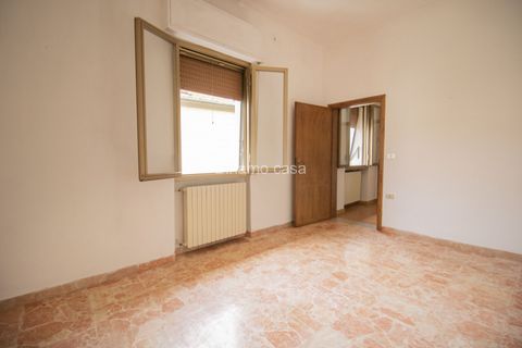 Villa a Prato, Prato, Prato - € 200.000 | Ref: DCC200 - foto 6
