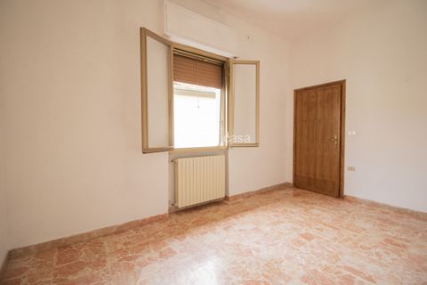 Villa a Prato, Prato, Prato - € 200.000 | Ref: DCC200 - foto 10
