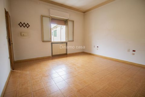 Villa a Prato, Prato, Prato - € 200.000 | Ref: DCC200 - foto 13