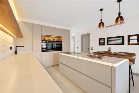 Penthouse i Marbella, Malaga, Marbella - € 480 000 | Ref: R5169322 - foto 14