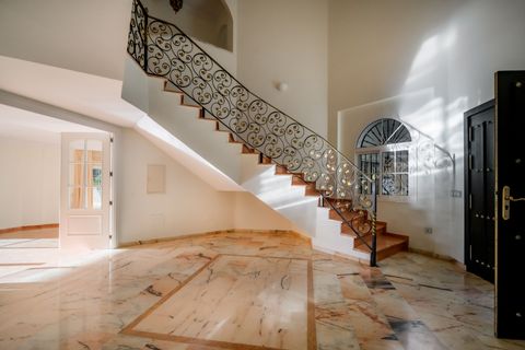 Villa - Marbella, Malaga, Marbella - € 3 500 000 | Réf : V0084 - photo 2