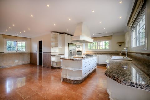 Villa - Marbella, Malaga, Marbella - € 3 500 000 | Réf : V0084 - photo 15