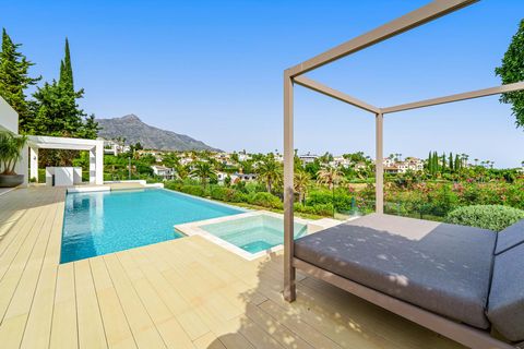Villa a Marbella, Malaga, Marbella - € 4.995.000 | Ref: RNA144V5 - foto 11