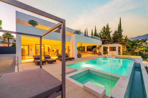 Villa a Marbella, Malaga, Marbella - € 4.995.000 | Ref: RNA144V5 - foto 21