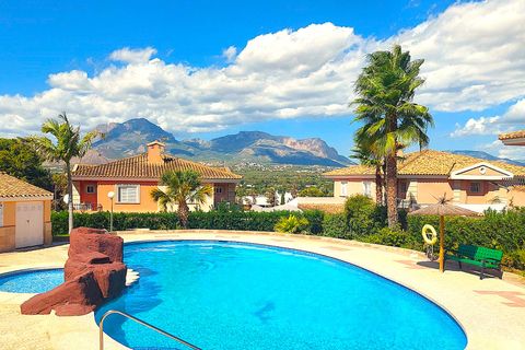 Villa i Benidorm, Alicante, Benidorm - € 524.999 | Ref: 6110145APS5 - foto 2