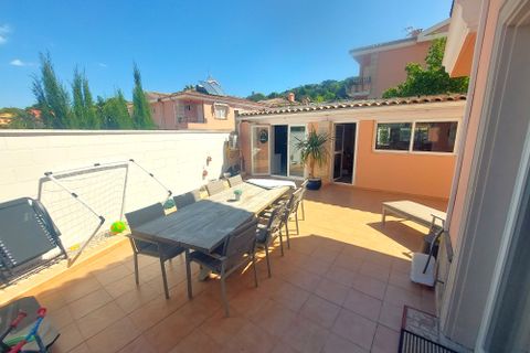 Villa i Benidorm, Alicante, Benidorm - € 524.999 | Ref: 6110145APS5 - foto 12