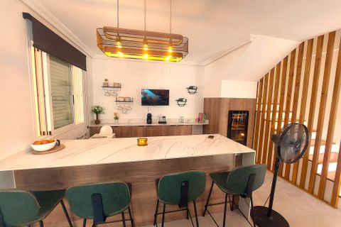 Villa i Benidorm, Alicante, Benidorm - € 524.999 | Ref: 6110145APS5 - foto 19