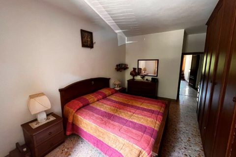 Farm hus i Cortona, Arezzo, Cortona - € 270.000 | Ref: P036 - foto 12