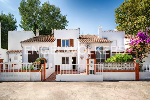 Byhus i Empuriabrava, Gerona, Empuriabrava - € 259.000 | Ref: W-046NRI - foto 1