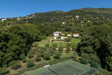 Landejendom i Grasse, Alpes-Maritimes, Grasse - € 6.900.000 | Ref: ARM-1070-VG - foto 2