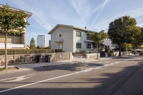 Villa i Porto, Porto, Porto - € 1.800.000 | Ref: SAVPRT15705 - foto 4