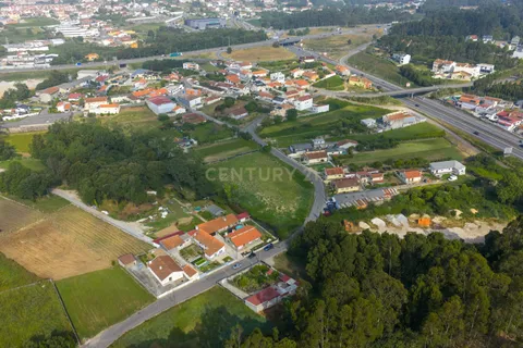 Helårsgrund i Espinho, Aveiro, Espinho - € 195.000 | Ref: C0496-00141 - foto 4