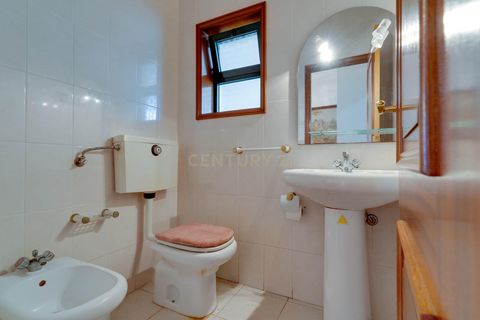 Villa a Espinho, Aveiro, Espinho - € 330.000 | Ref: C0496-00159 - foto 8