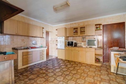Villa a Espinho, Aveiro, Espinho - € 330.000 | Ref: C0496-00159 - foto 23