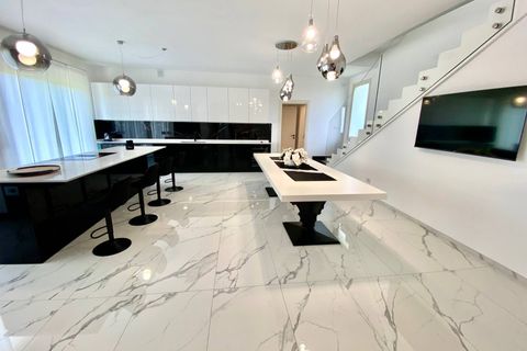 Villa i Pietrasanta, Lucca, Pietrasanta - € 2.600.000 | Ref: F13 - foto 7