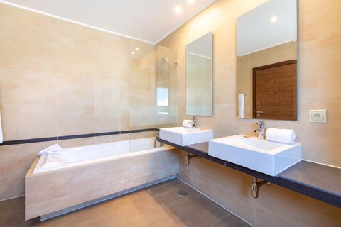 Byhus i Lagoa, Faro, Lagoa - € 695.000 | Ref: V31083 - foto 11