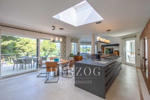 Villa i Nova Santa Ponsa, Mallorca, Nova Santa Ponsa - € 3.950.000 | Ref: 1152 - foto 10
