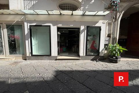 Erhvervsejendom i Caserta, Caserta, Caserta - € 129.000 | Ref: kA9228 - foto 1