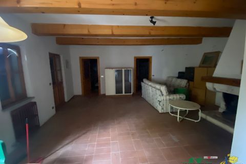 Villa a Terenzo, Parma, Terenzo - € 193.000 | Ref: 897 - foto 23