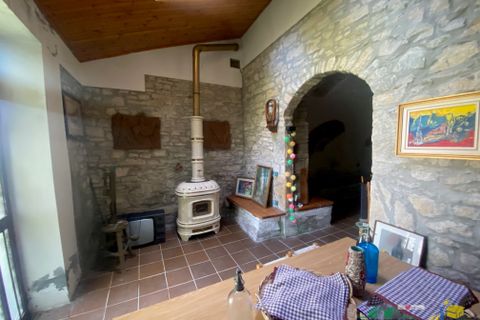 Villa a Terenzo, Parma, Terenzo - € 193.000 | Ref: 897 - foto 33