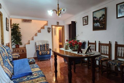 Cortijo i Iznajar, Cordoba, Iznajar - € 325.000 | Ref: AI-Iznajars Balcony - foto 6