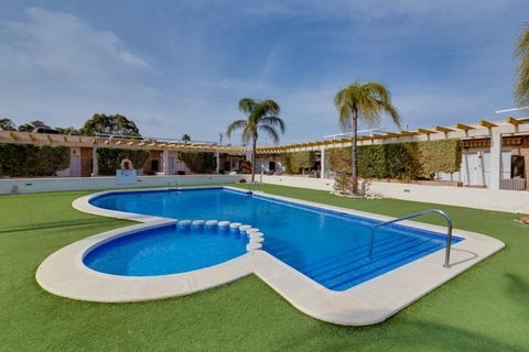 Rækkehus i Orihuela Costa, Alicante, Orihuela Costa - € 235.000 | Ref: AM-02074/8919 - foto 2