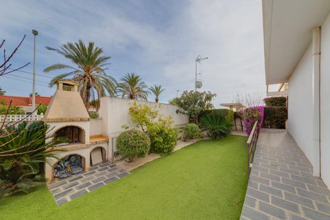 Rækkehus i Orihuela Costa, Alicante, Orihuela Costa - € 235.000 | Ref: AM-02074/8919 - foto 5