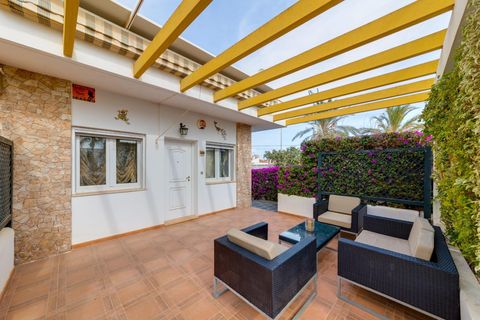Rækkehus i Orihuela Costa, Alicante, Orihuela Costa - € 235.000 | Ref: AM-02074/8919 - foto 18