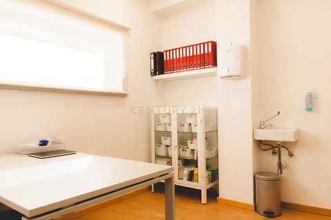Villa i Oeiras, Lisbon, Oeiras - € 1.390.000 | Ref: C0222-06494 - foto 12