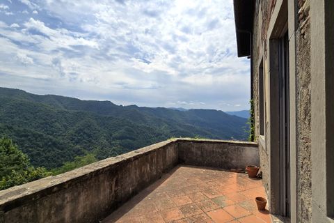 Villa i Coreglia Antelminelli, Lucca, Coreglia Antelminelli - € 250.000 | Ref: v6227-x - foto 11