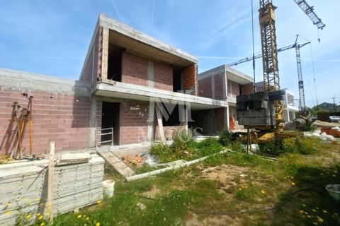 Villa i Ponte de Lima, Viana do Castelo, Ponte de Lima - € 400.000 | Ref: R1031 - foto 1